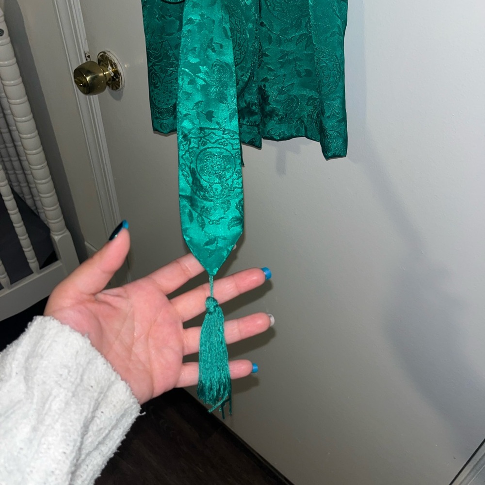 Vintage Victoria’s Secret Gold Label Satin Kimono Robe | Emerald Green One Size - Picture 6 of 9